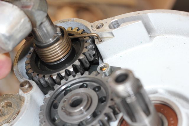 Kickstart Return Spring Fitting
